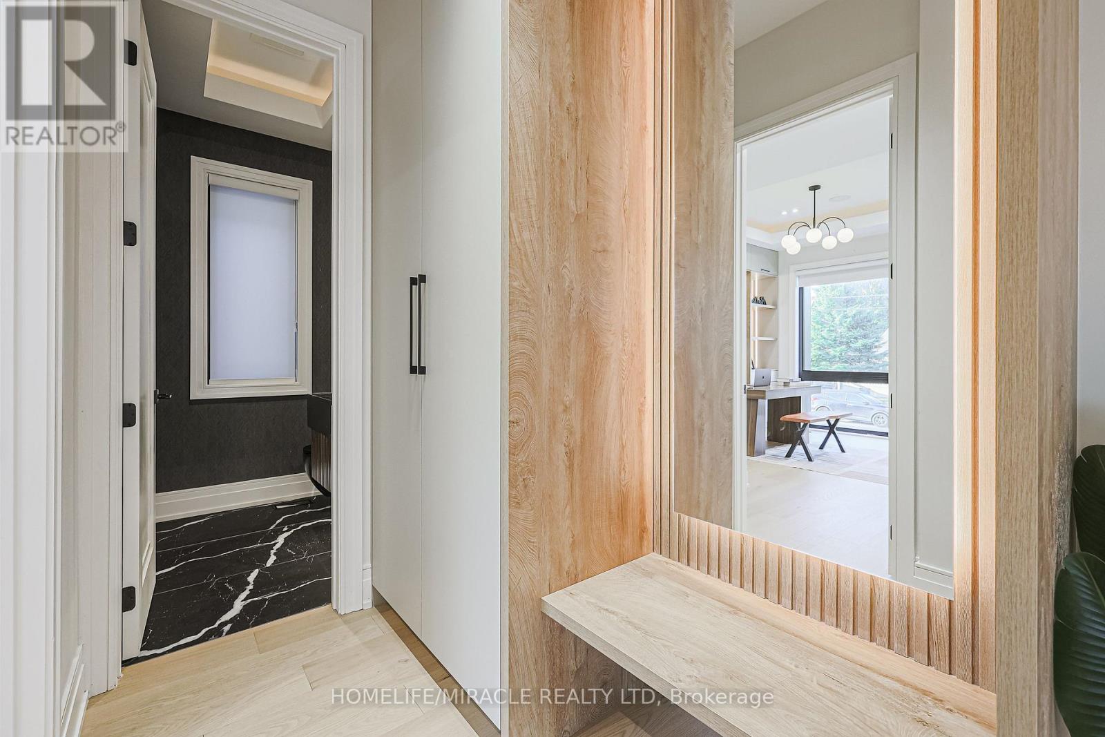 636 Annland Street, Pickering, Ontario  L1W 1B1 - Photo 13 - E12555698