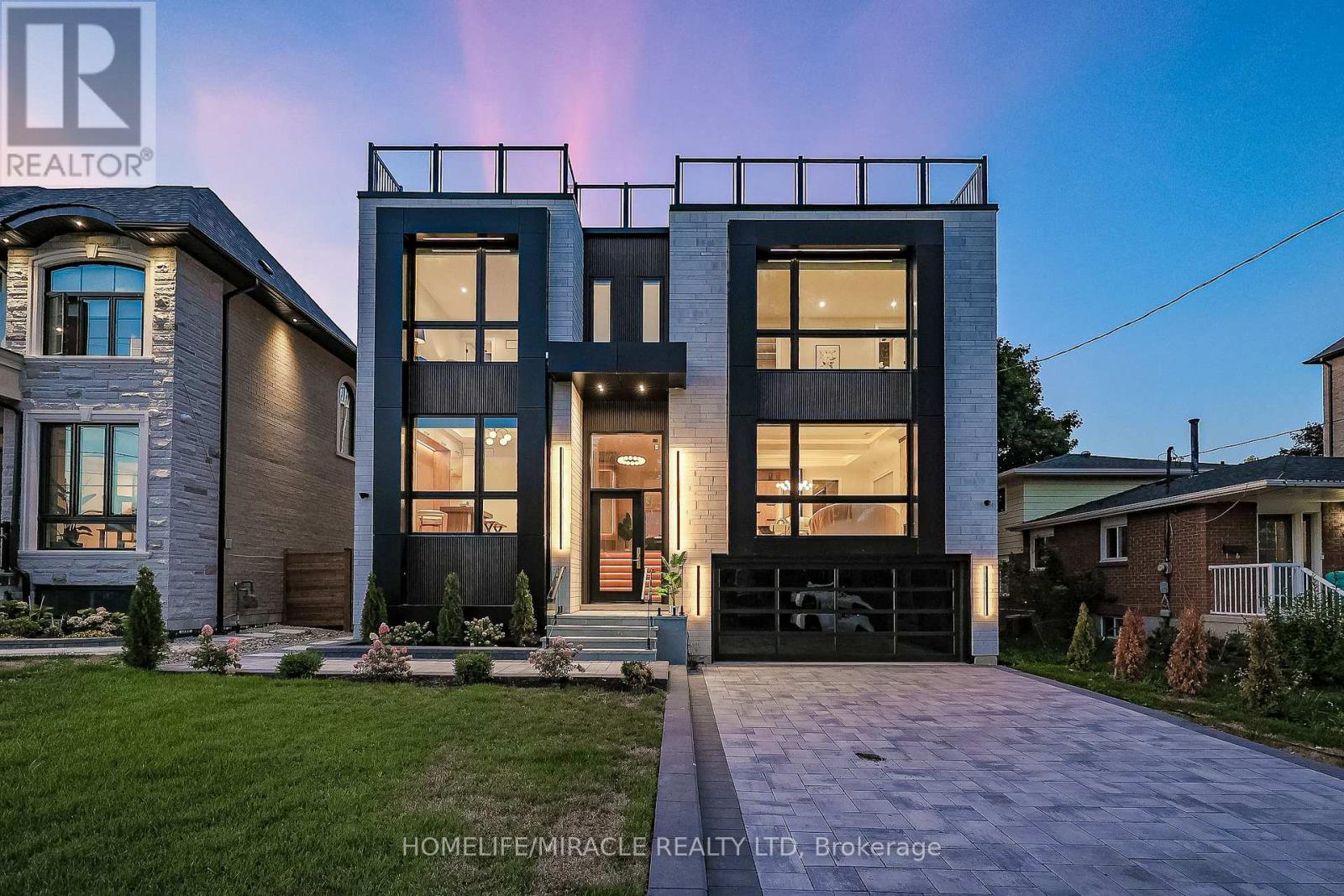 636 Annland Street, Pickering, Ontario  L1W 1B1 - Photo 2 - E12555698