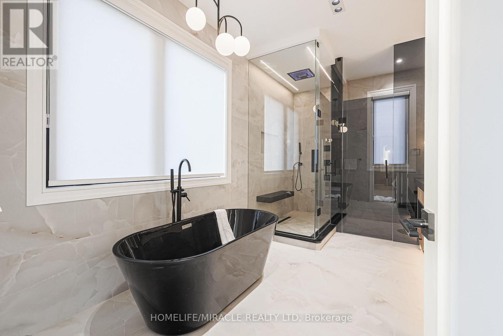 636 Annland Street, Pickering, Ontario  L1W 1B1 - Photo 29 - E12555698