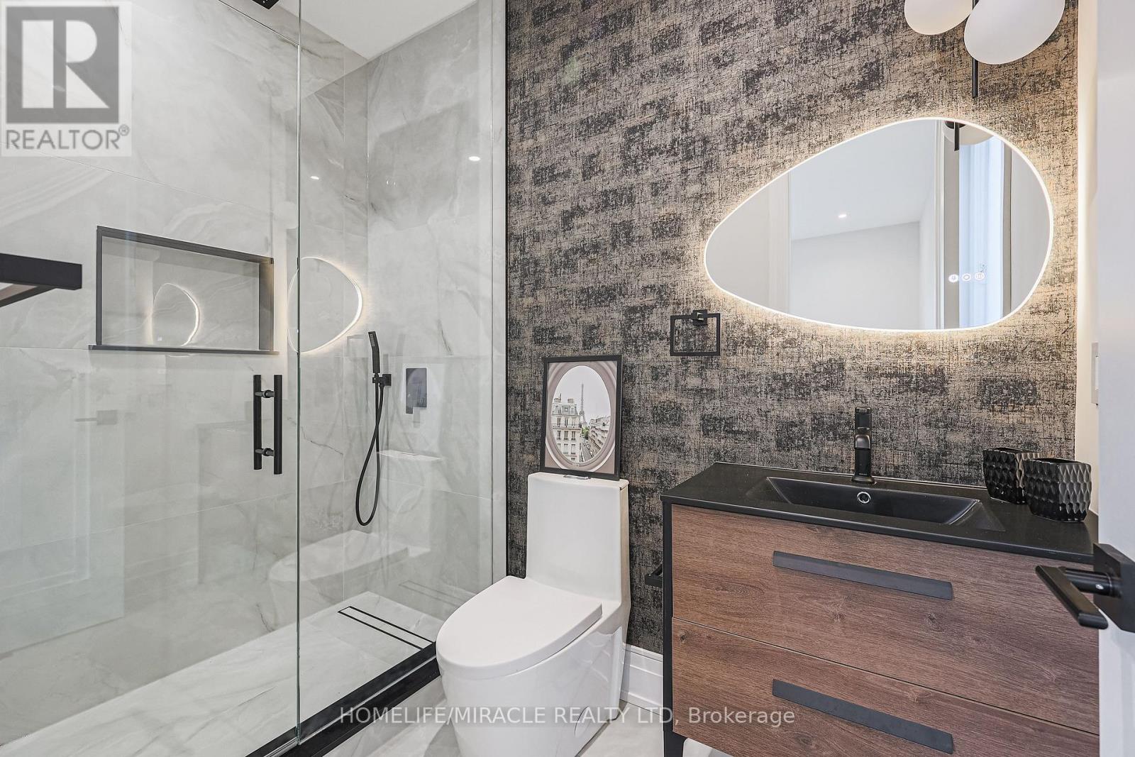 636 Annland Street, Pickering, Ontario  L1W 1B1 - Photo 34 - E12555698