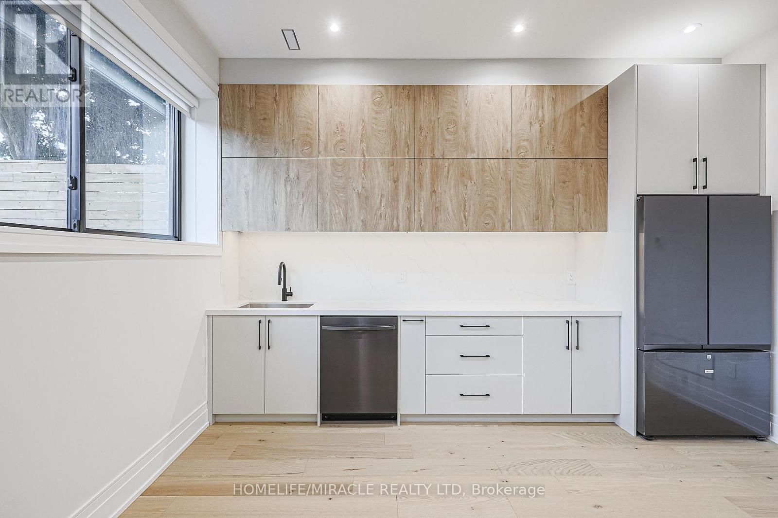 636 Annland Street, Pickering, Ontario  L1W 1B1 - Photo 46 - E12555698