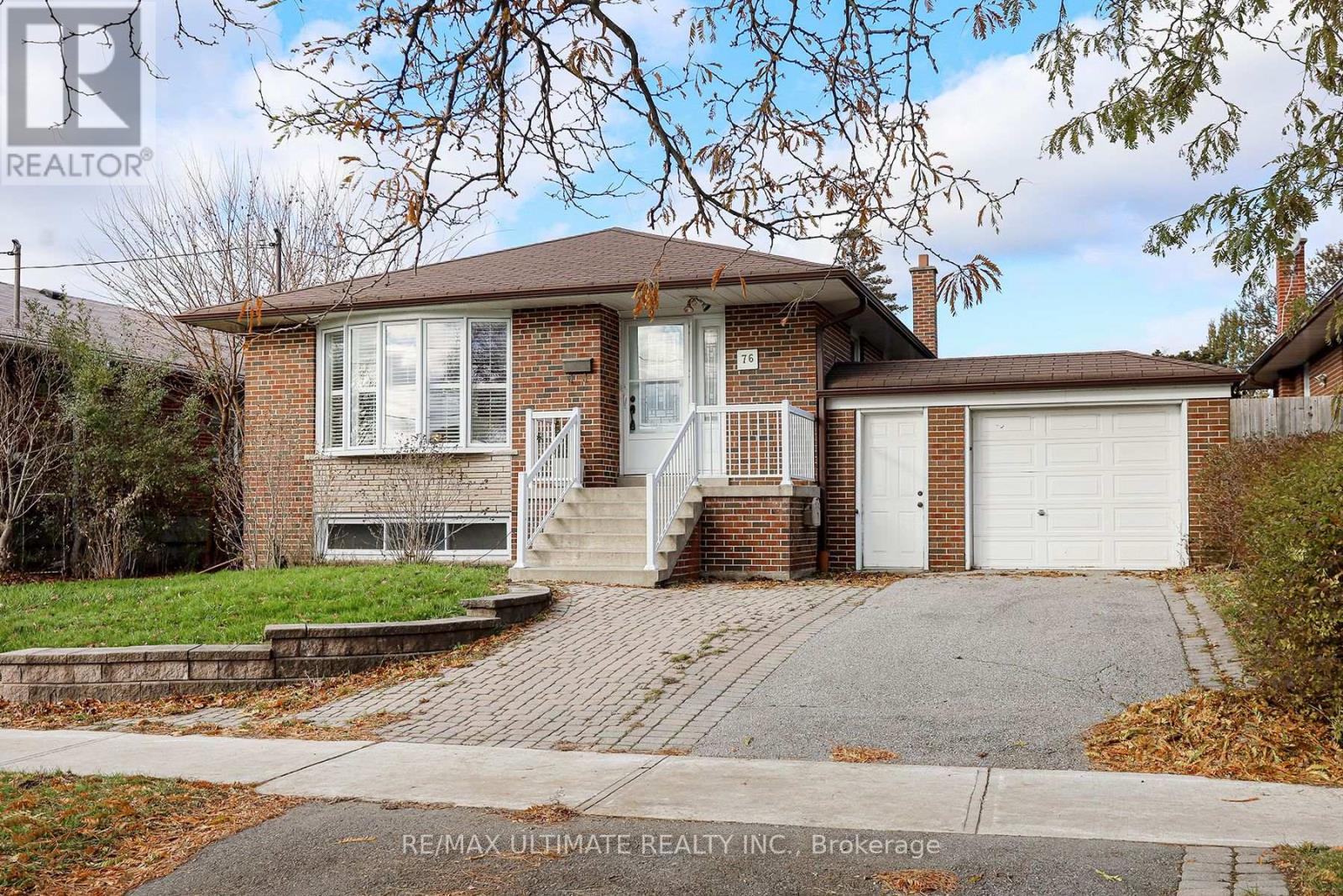 76 Bertrand Avenue, Toronto, Ontario  M1K 2S6 - Photo 2 - E12555726