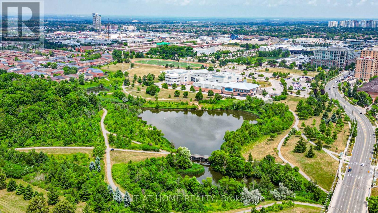 2 Lapworth Crescent, Toronto, Ontario  M1V 2M5 - Photo 42 - E12555742