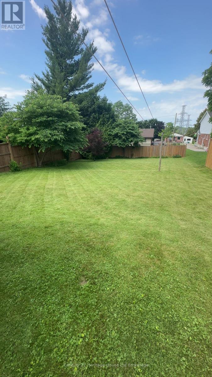 116 East Park Drive, Woodstock, Ontario  N4S 3N2 - Photo 22 - X12555092