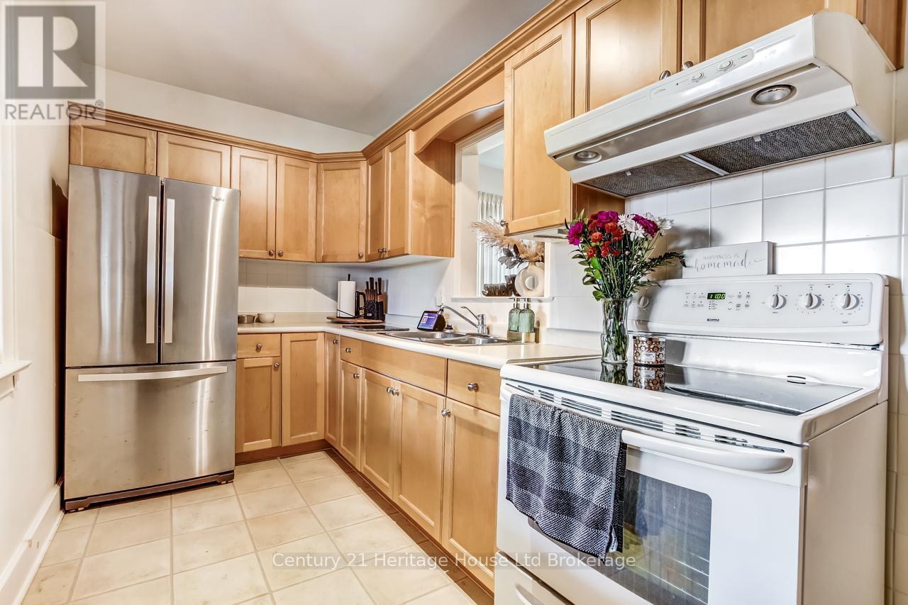 116 East Park Drive, Woodstock, Ontario  N4S 3N2 - Photo 13 - X12555092