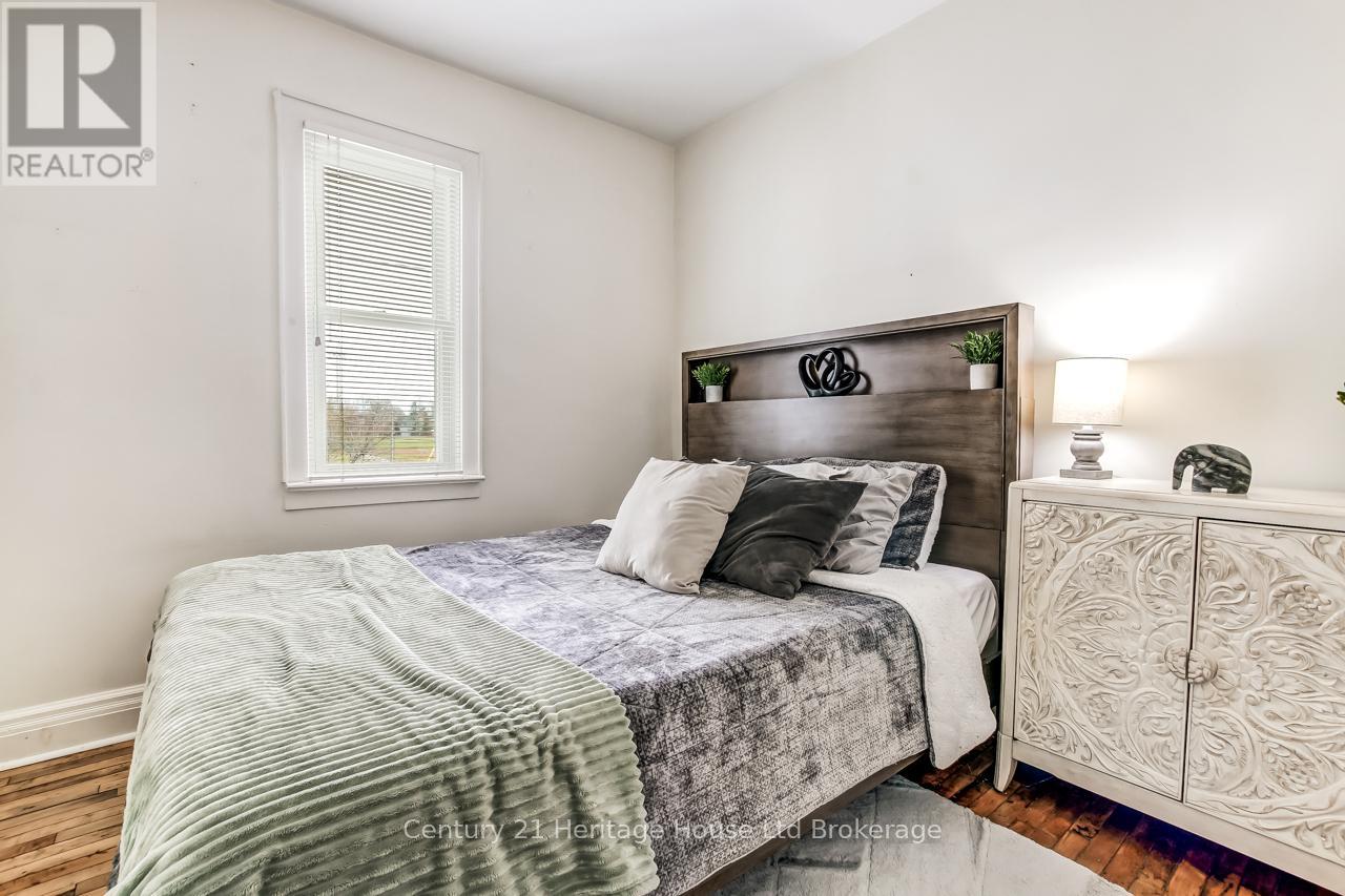 116 East Park Drive, Woodstock, Ontario  N4S 3N2 - Photo 12 - X12555092