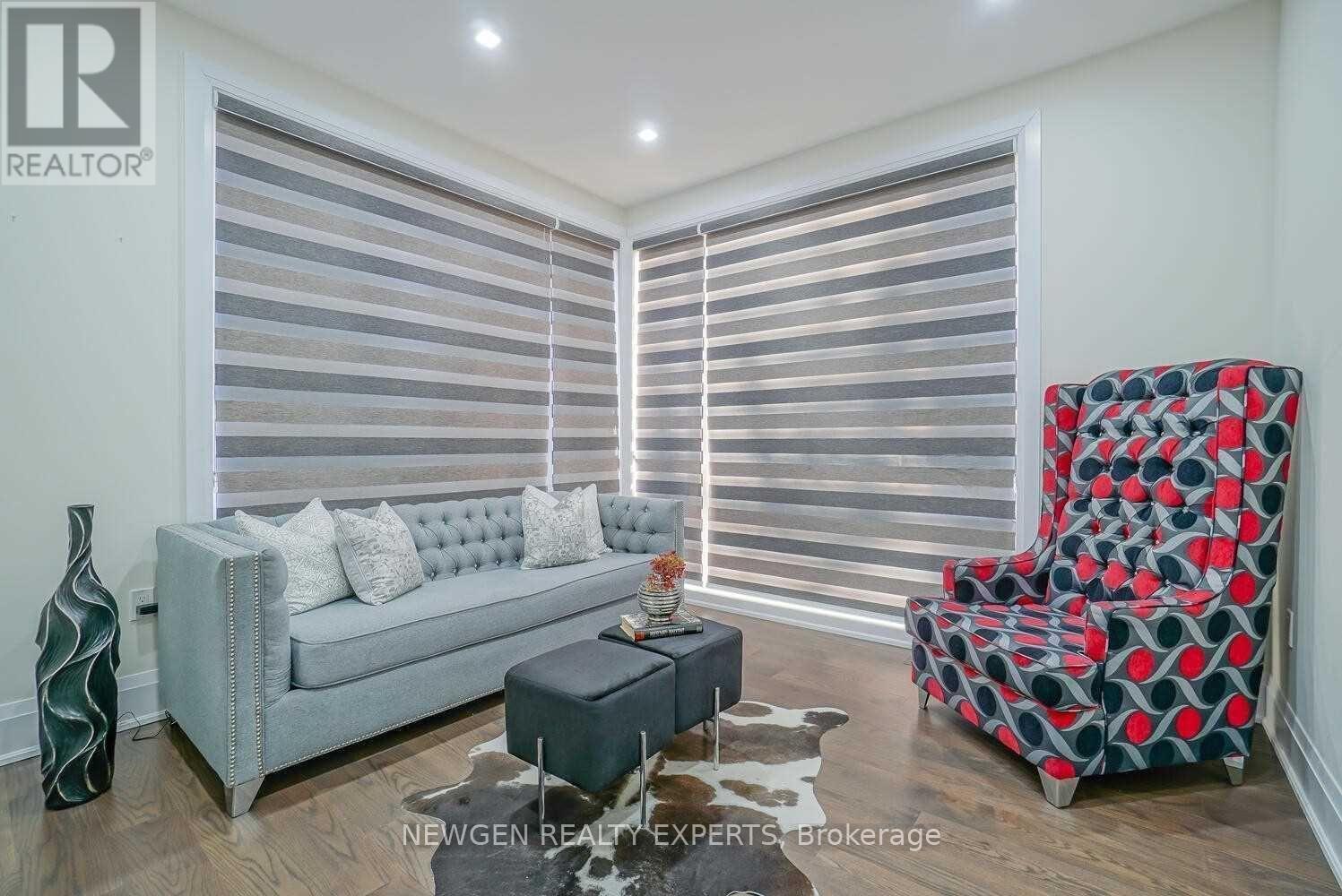 28 Dalecrest Road, Brampton, Ontario  L6X 5N3 - Photo 6 - W12551570