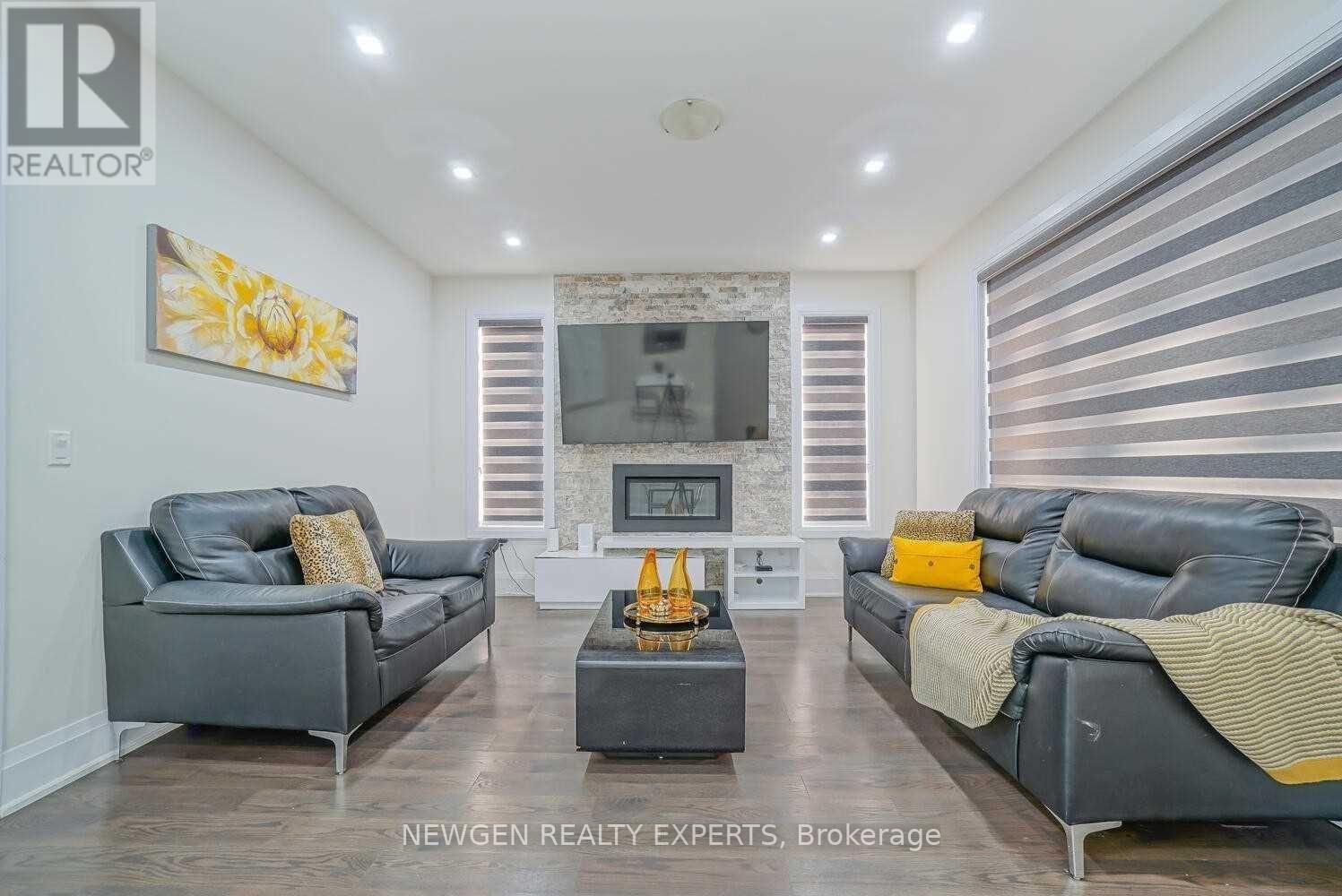 28 Dalecrest Road, Brampton, Ontario  L6X 5N3 - Photo 11 - W12551570