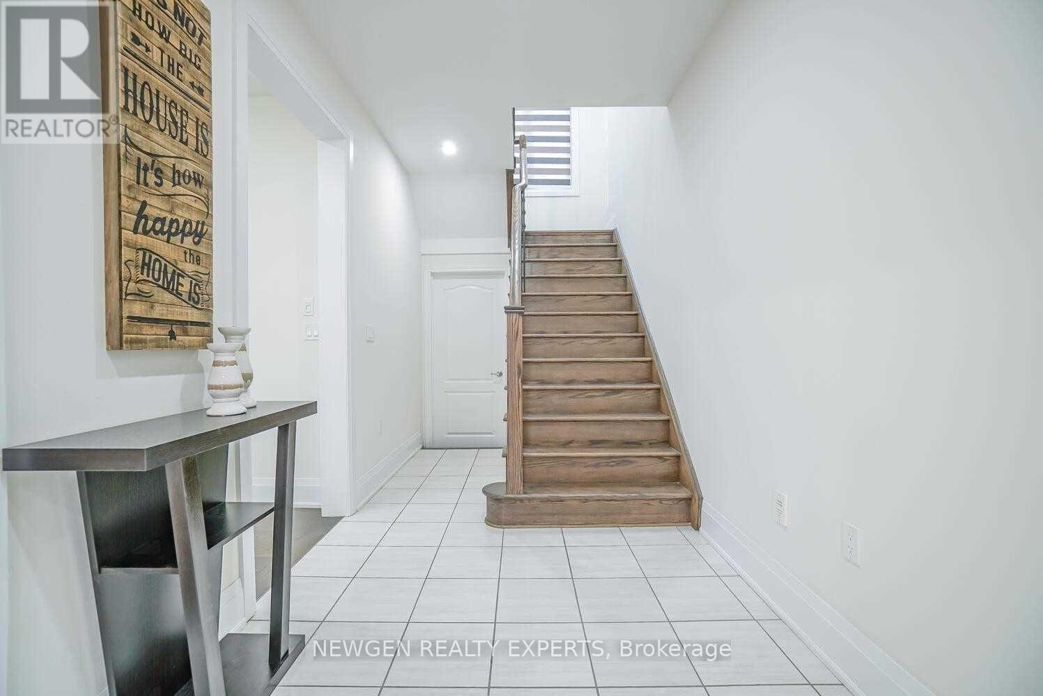 28 Dalecrest Road, Brampton, Ontario  L6X 5N3 - Photo 14 - W12551570