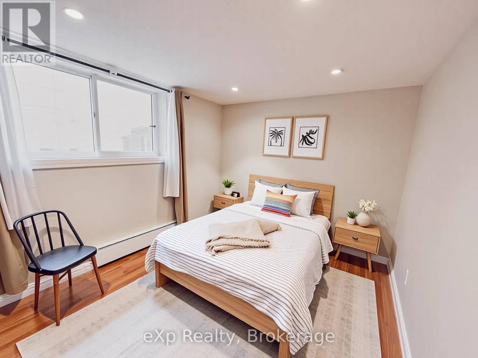 Unit 1 - 26 Woodfern Court, Kitchener, Ontario  N2E 1H4 - Photo 5 - X12539856