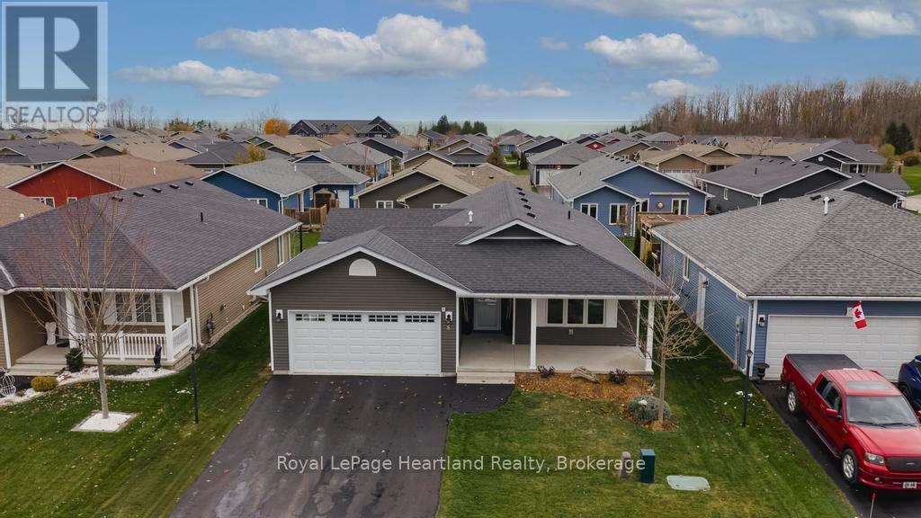 5 Windward Way N, Ashfield-Colborne-Wawanosh, Ontario N7A 0B2 - Photo 35 - X12544926