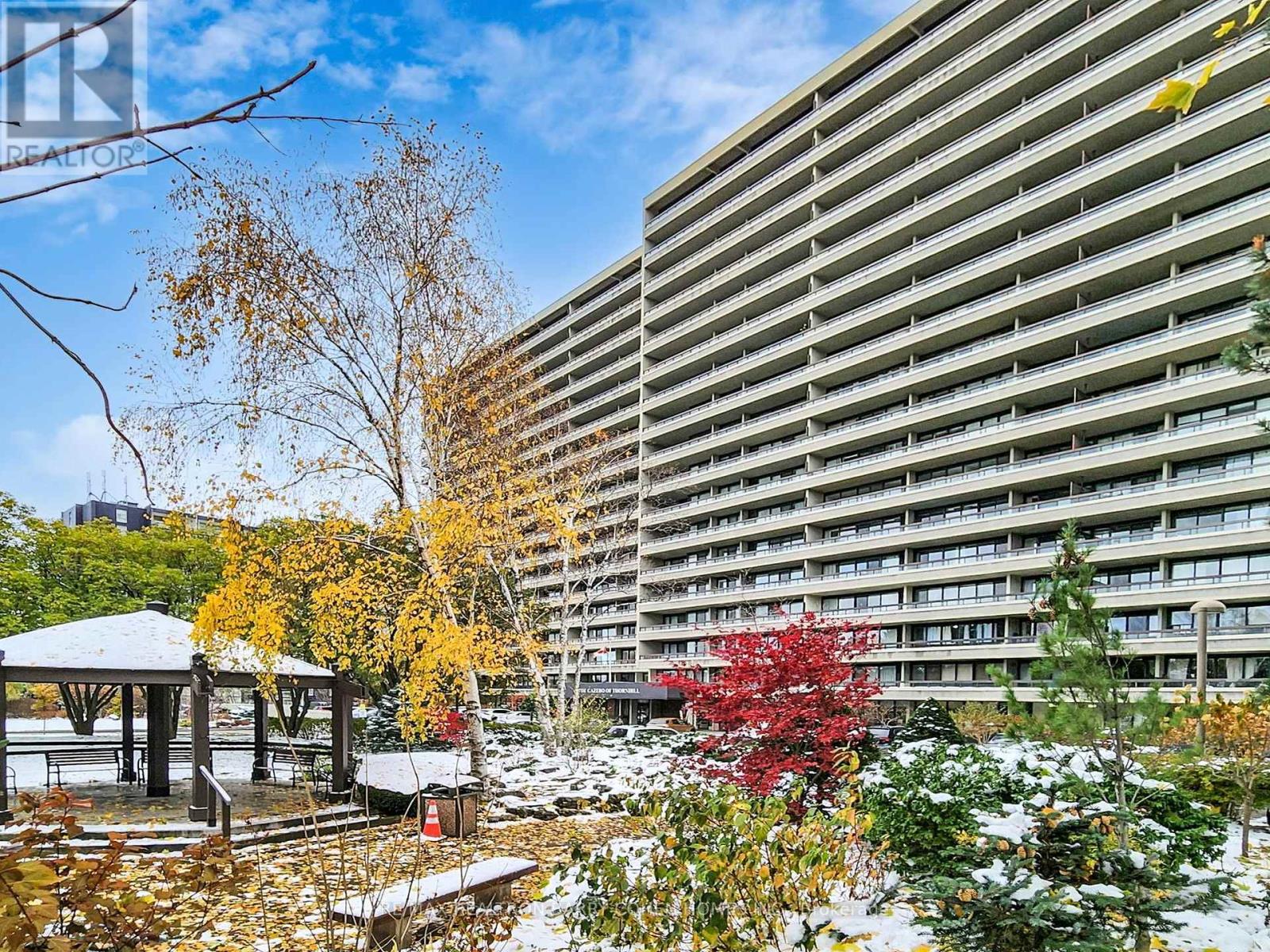 705 - 8111 Yonge Street, Markham, Ontario  L3T 4V9 - Photo 1 - N12555614