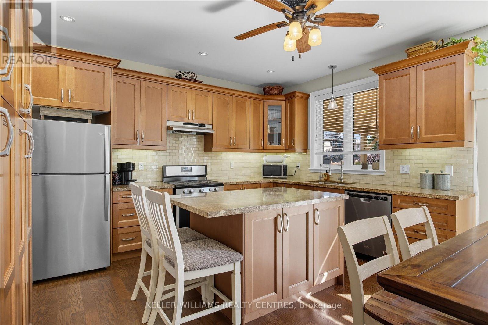 99 Church Street, Georgina, Ontario  L4P 1J4 - Photo 11 - N12555622