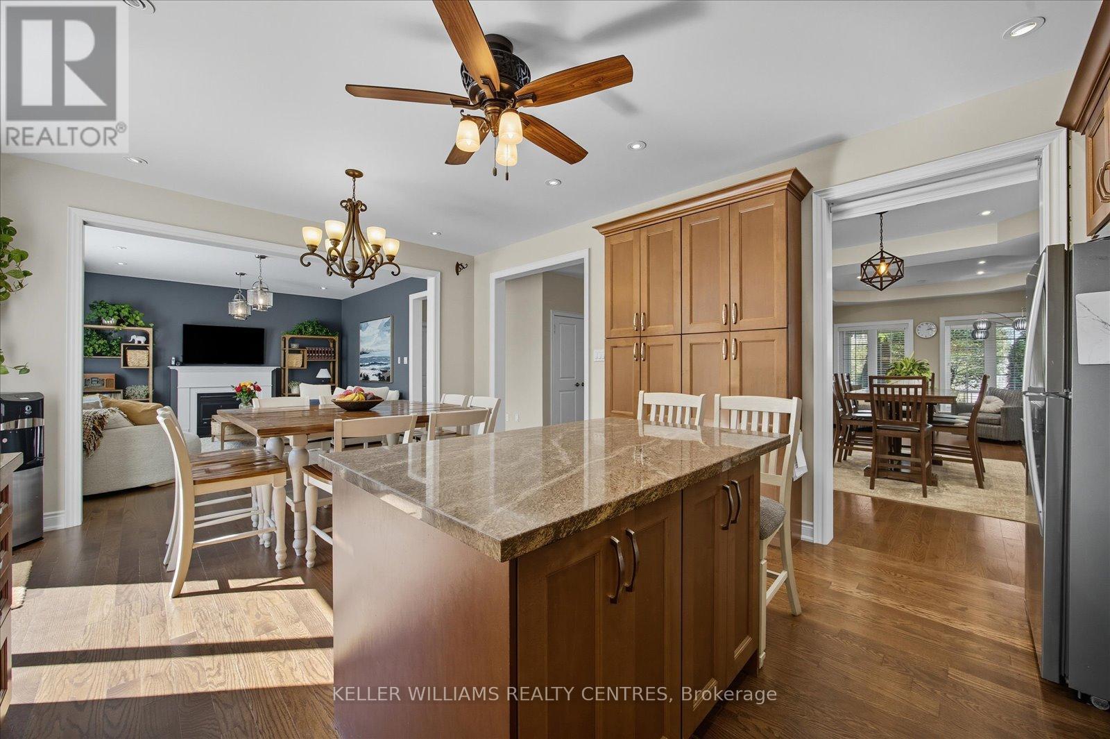 99 Church Street, Georgina, Ontario  L4P 1J4 - Photo 14 - N12555622