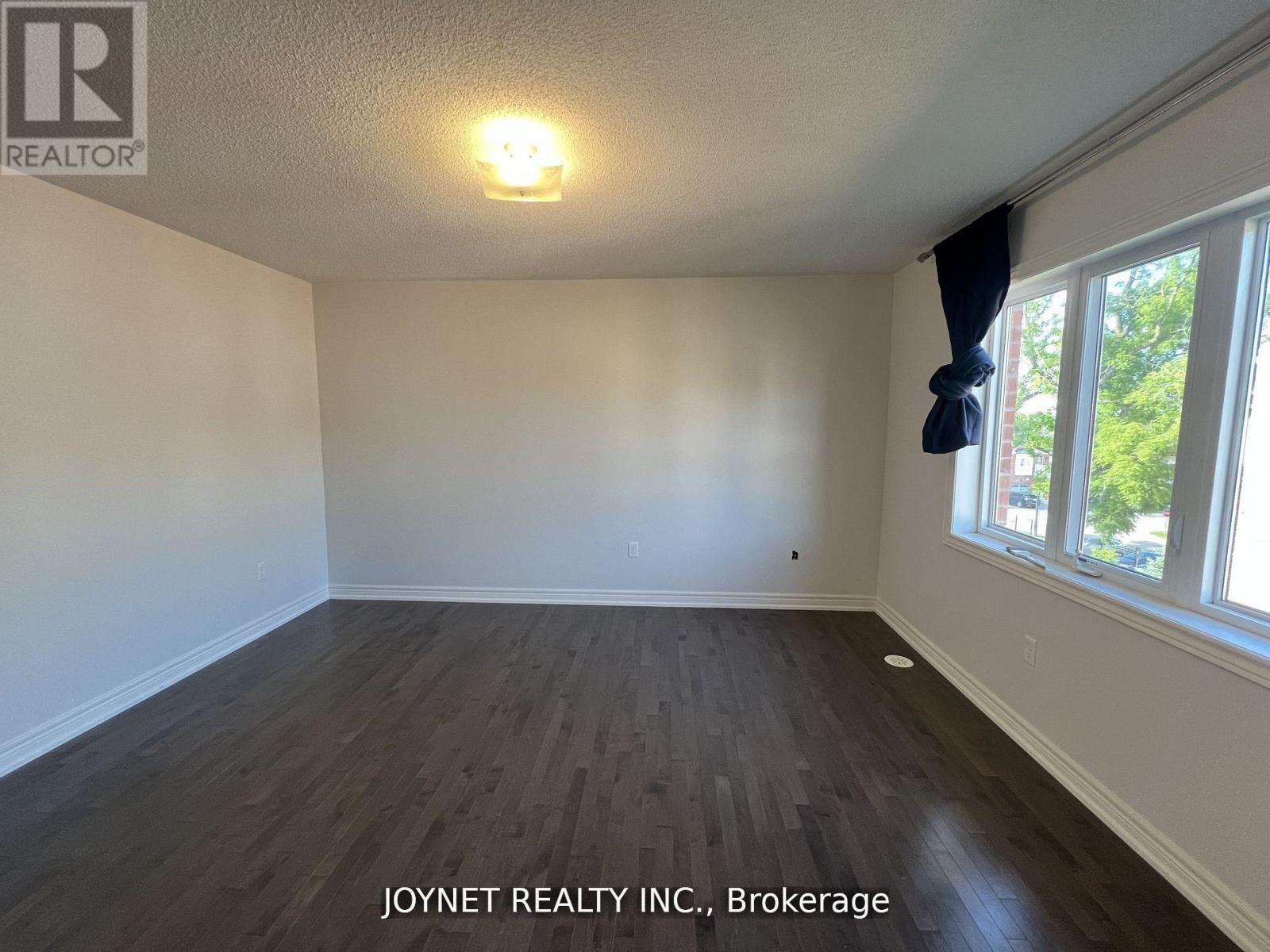 85 Roy Grove Way, Markham, Ontario  L6E 0T7 - Photo 10 - N12555656