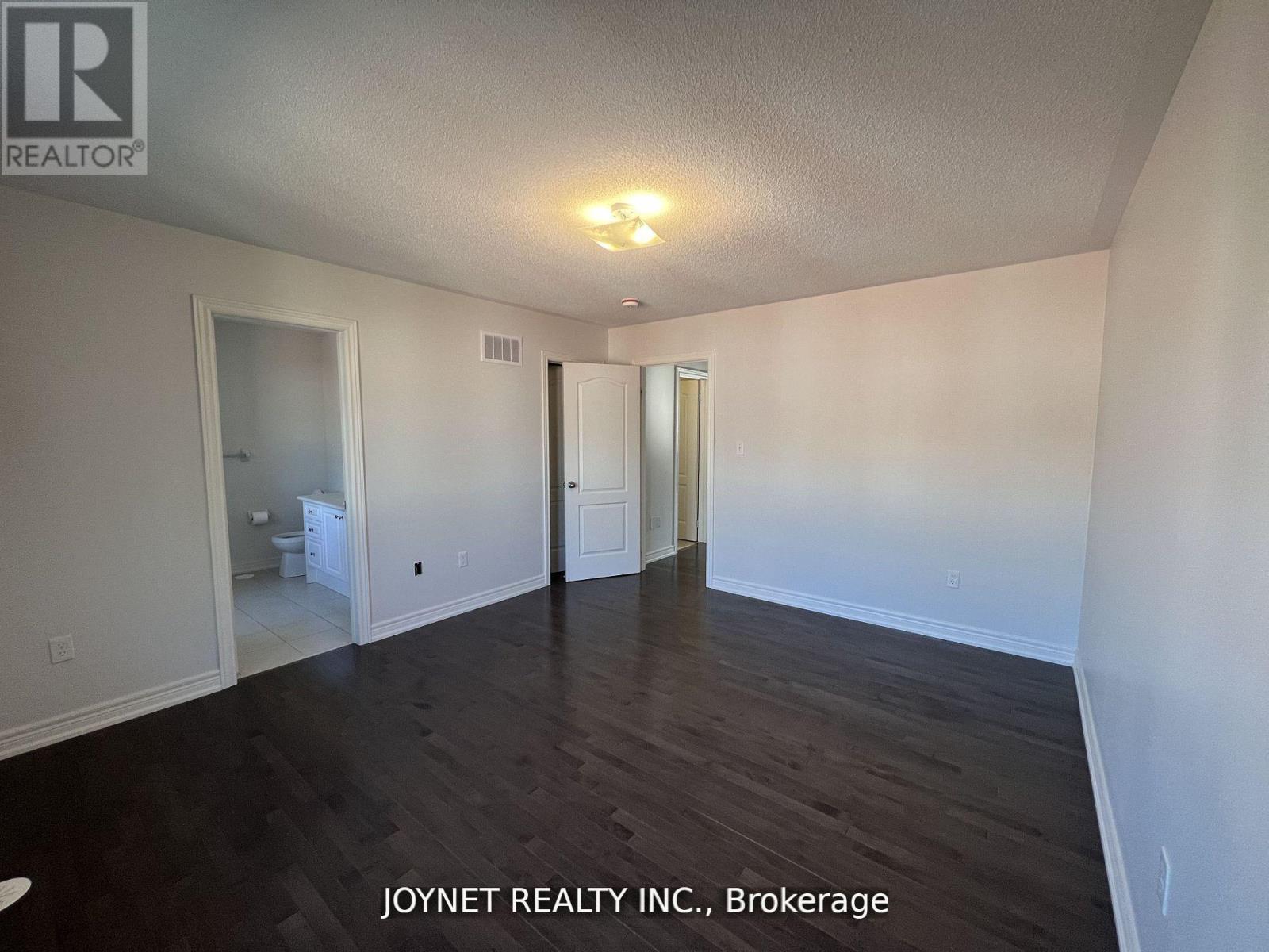 85 Roy Grove Way, Markham, Ontario  L6E 0T7 - Photo 12 - N12555656