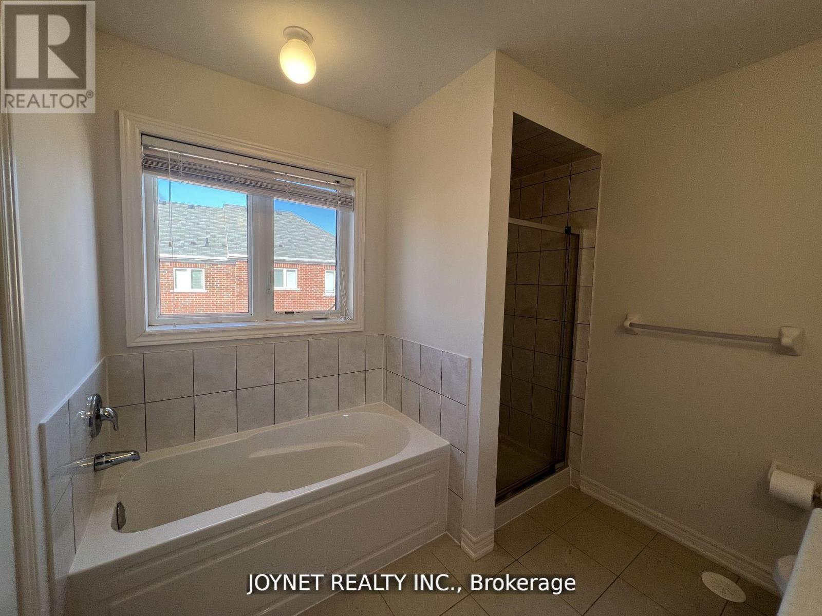 85 Roy Grove Way, Markham, Ontario  L6E 0T7 - Photo 18 - N12555656