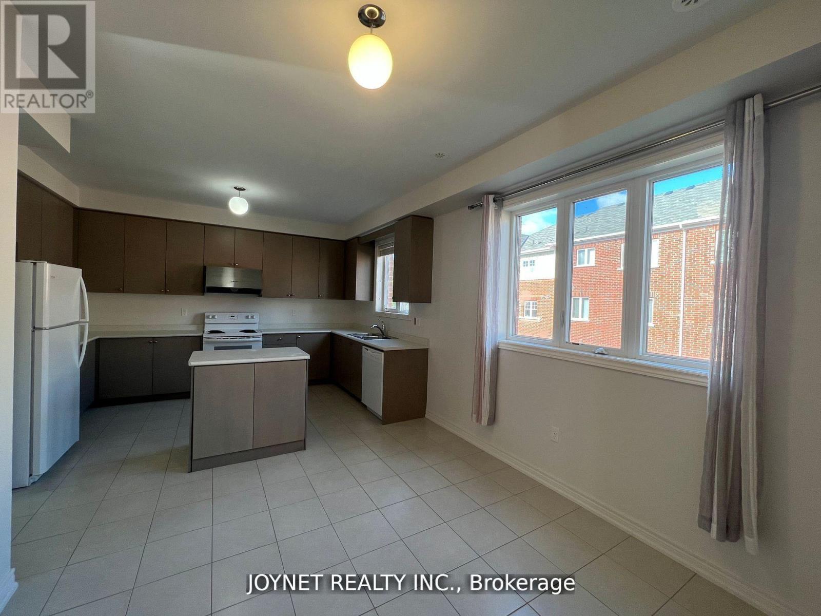 85 Roy Grove Way, Markham, Ontario  L6E 0T7 - Photo 7 - N12555656