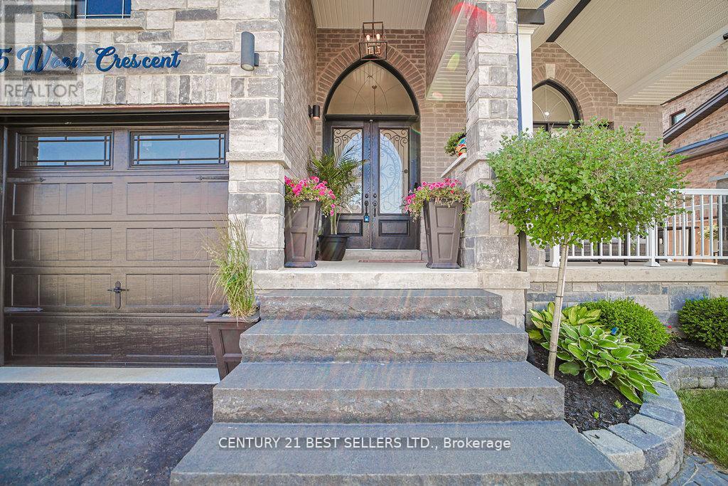 5 Wood Crescent, Essa (Angus), Ontario  L0M 1B5 - Photo 3 - N12555804