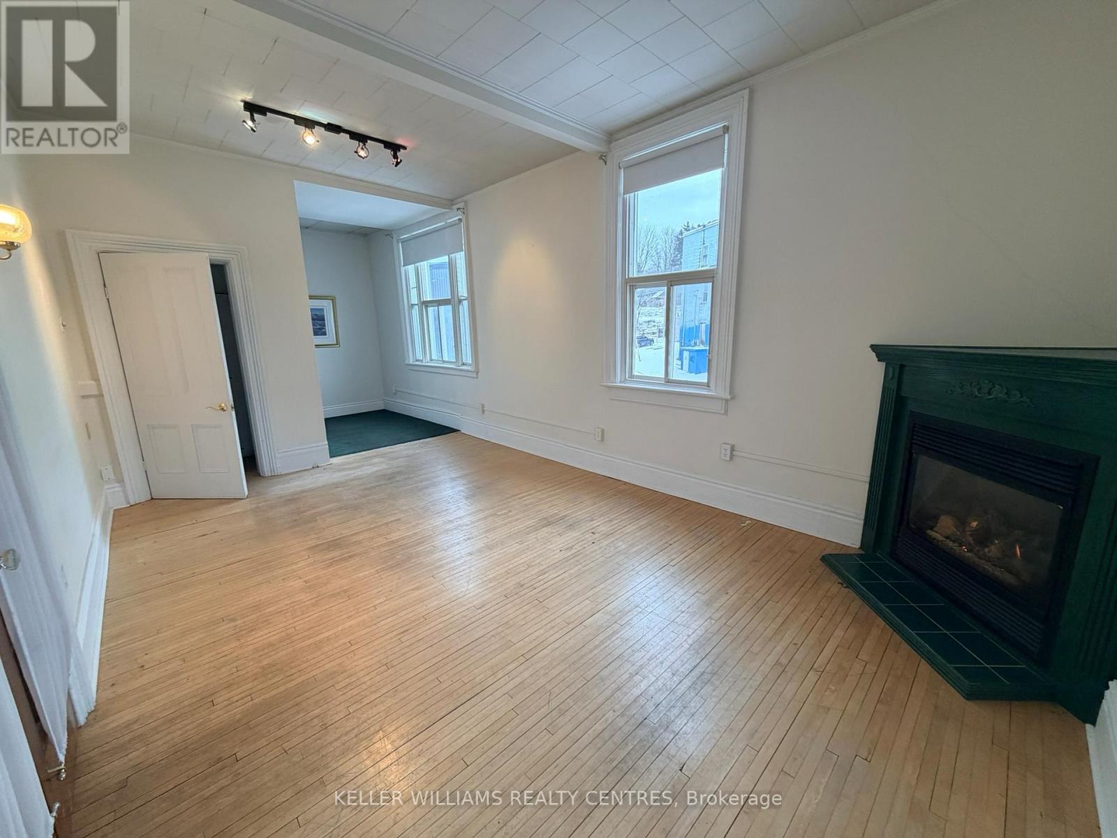 Unit C - 1 Simcoe Street, Penetanguishene, Ontario  L9M 1V2 - Photo 16 - S12555766