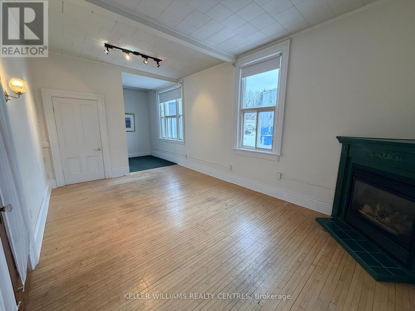 Unit C - 1 Simcoe Street, Penetanguishene, Ontario  L9M 1V2 - Photo 17 - S12555766