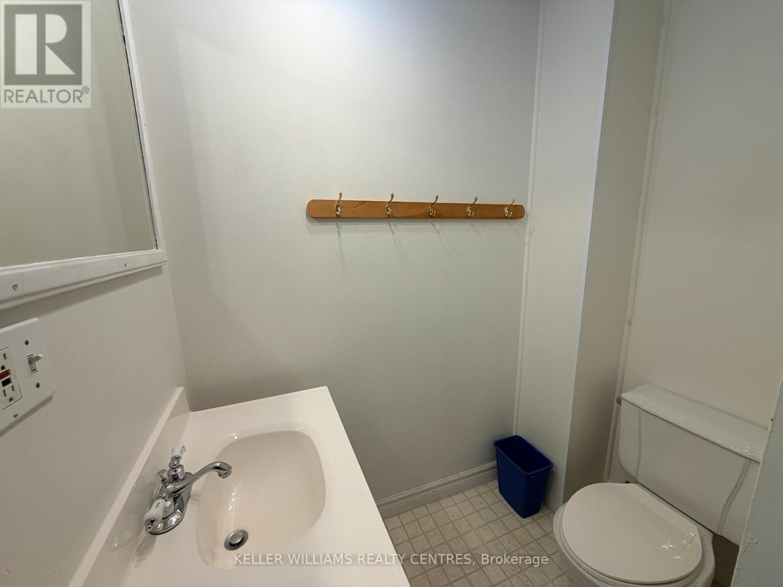 Unit C - 1 Simcoe Street, Penetanguishene, Ontario  L9M 1V2 - Photo 28 - S12555766