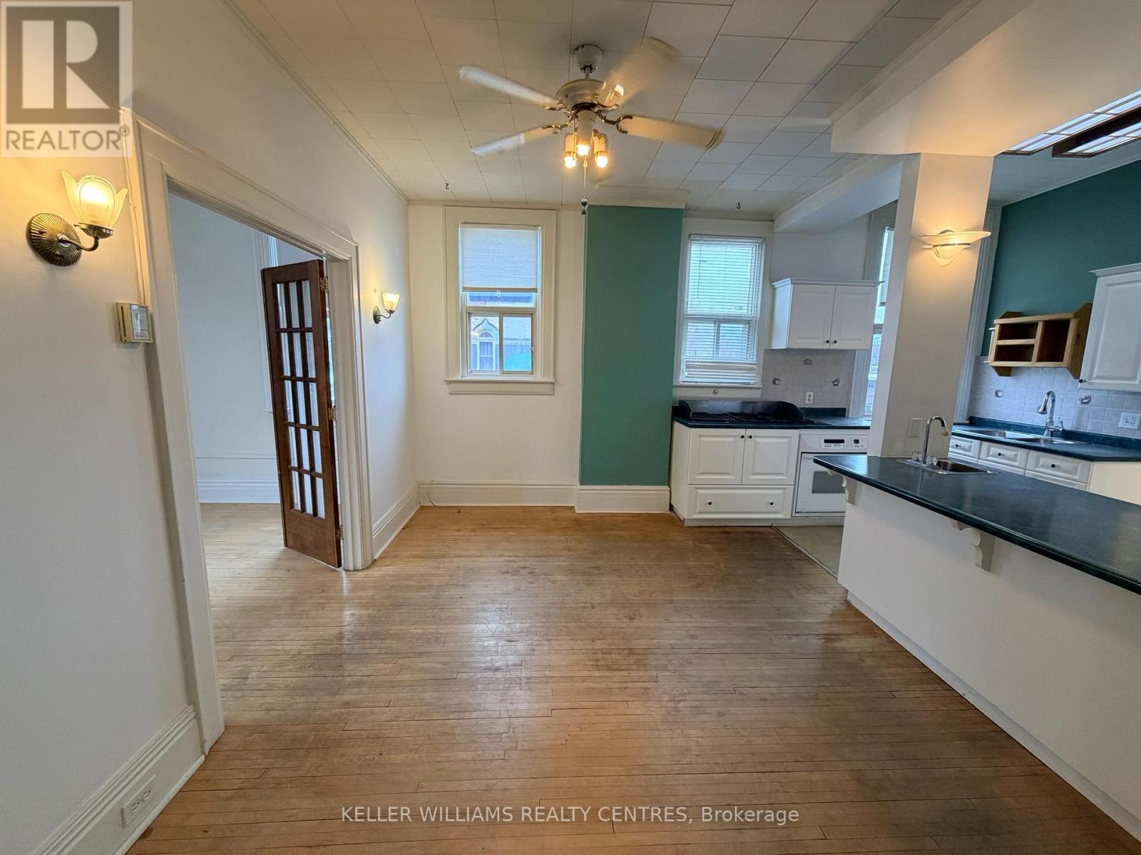 Unit C - 1 Simcoe Street, Penetanguishene, Ontario  L9M 1V2 - Photo 7 - S12555766