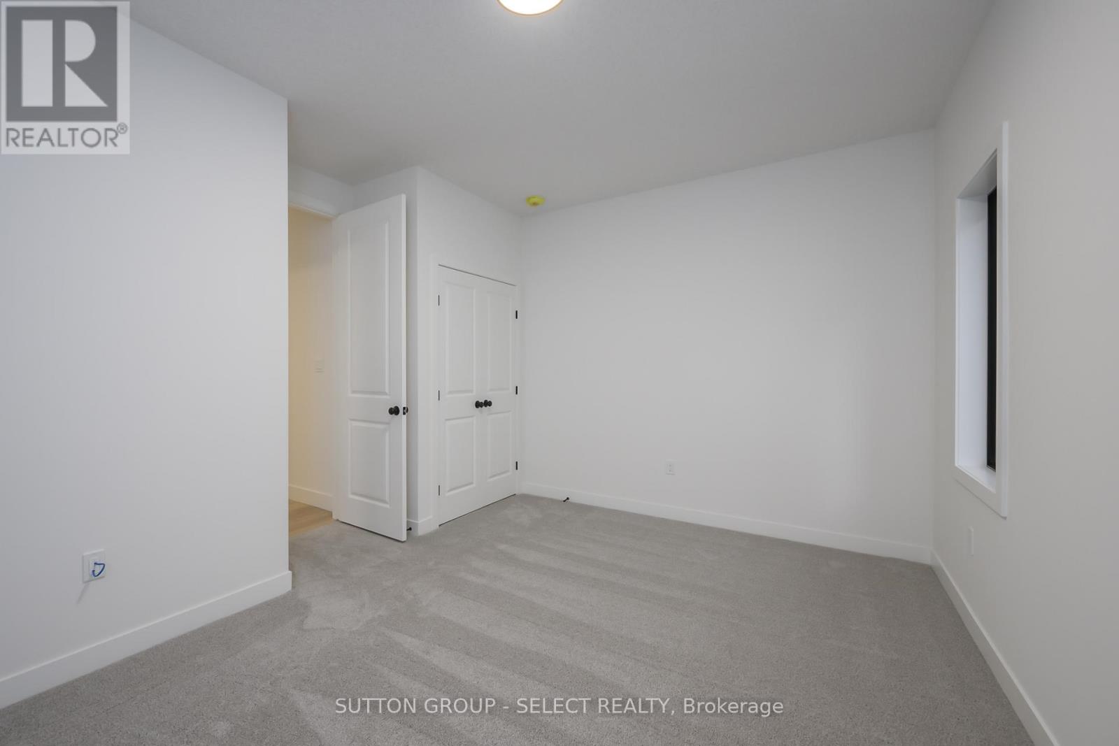 134 Harvest Lane, Thames Centre, Ontario  N0L 1G3 - Photo 24 - X12421126