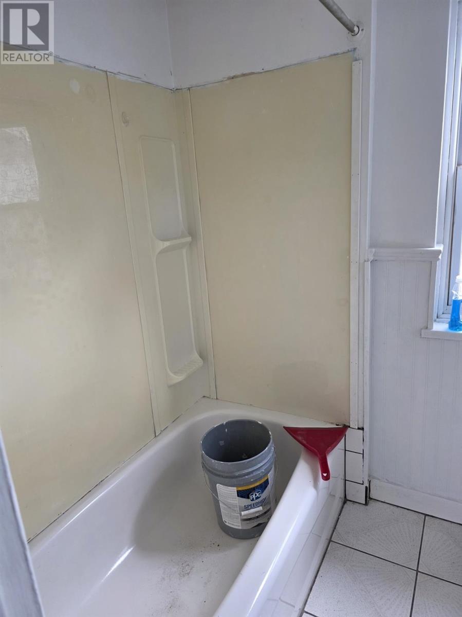 56 Ferguson Ave, Sault Ste. Marie, Ontario P6B 3J4 - Photo 7 - SM253292