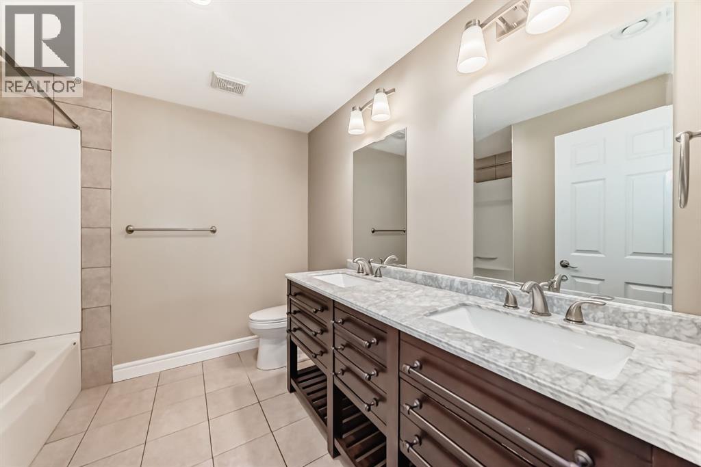 118 Signature Close Sw, Calgary, Alberta  T3H 2V6 - Photo 39 - A2254234