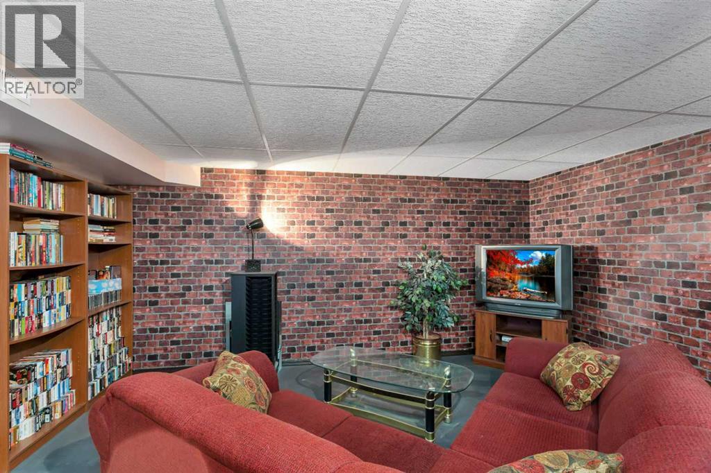 33235 Range Road 64, Rural Mountain View County, Alberta  T0M 1X0 - Photo 39 - A2223791