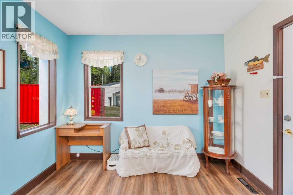 33235 Range Road 64, Rural Mountain View County, Alberta  T0M 1X0 - Photo 12 - A2223791