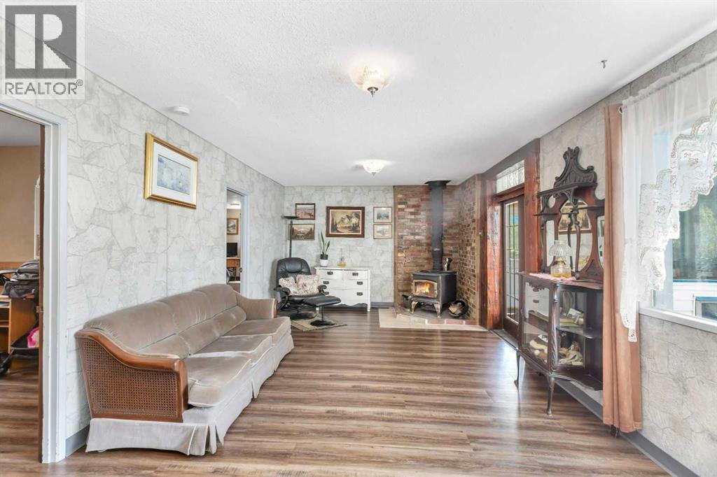 33235 Range Road 64, Rural Mountain View County, Alberta  T0M 1X0 - Photo 20 - A2223791