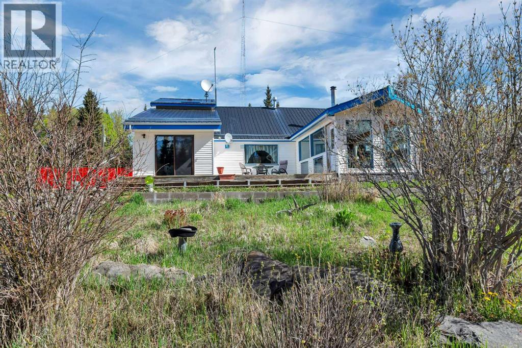 33235 Range Road 64, Rural Mountain View County, Alberta  T0M 1X0 - Photo 10 - A2223791