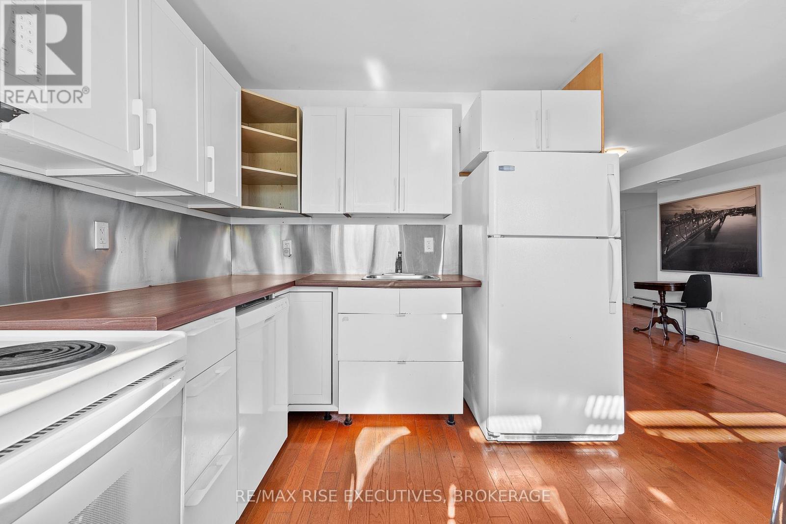 682 Princess Street, Kingston, Ontario  K7L 1E7 - Photo 8 - X12555856