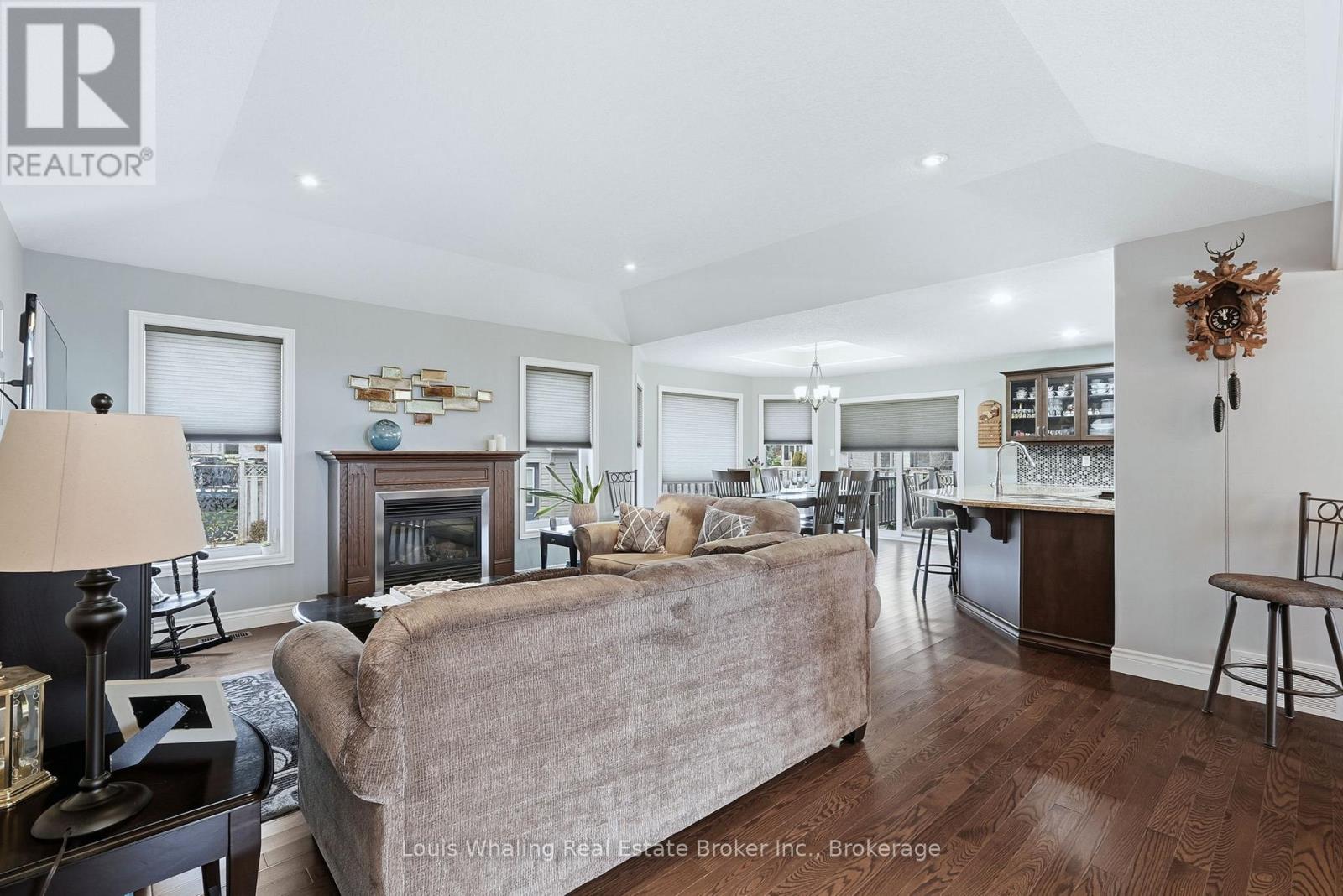 405 2nd Street S, Hanover, Ontario  N4N 3T9 - Photo 4 - X12555818