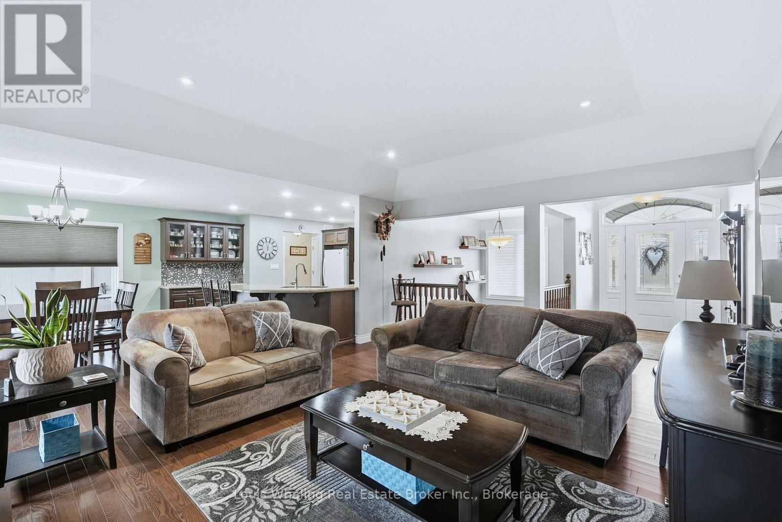 405 2nd Street S, Hanover, Ontario  N4N 3T9 - Photo 6 - X12555818