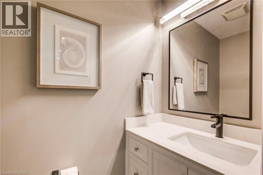 295 Wiltshire Place, Waterloo, Ontario N2T 1R3 - Photo 20 - 40787683