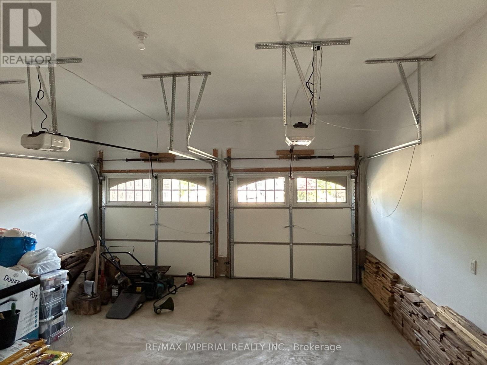 131 Beaveridge Avenue, Oakville, Ontario  L6H 7C4 - Photo 32 - W12555568