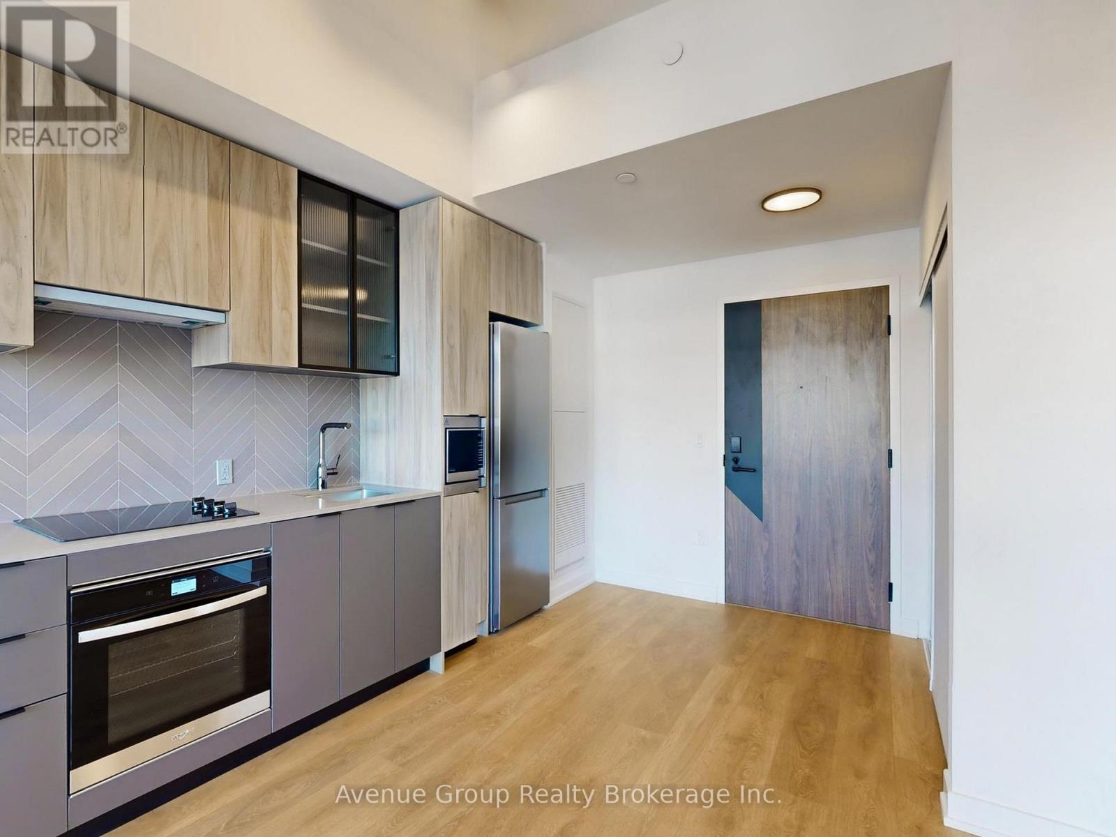 620 - 1037 The Queensway, Toronto (Islington-City Centre West), Ontario  M8Z 6C7 - Photo 4 - W12555618