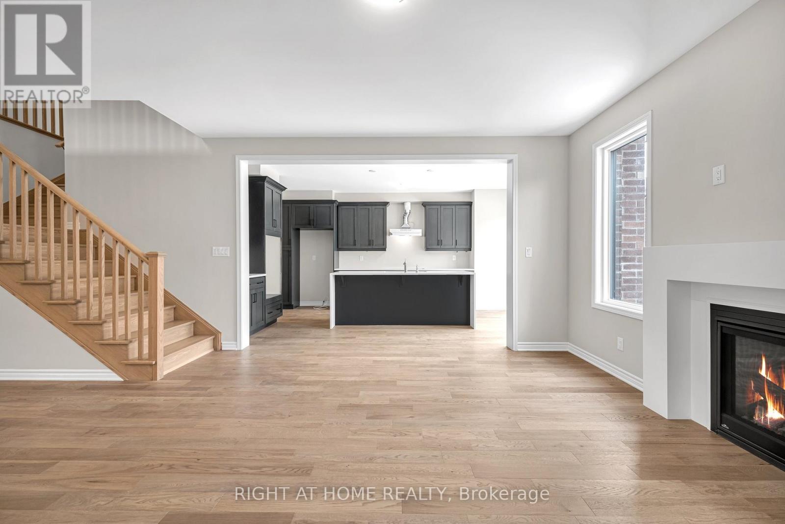 1267 Temperance Crescent, Milton, Ontario  L9T 6J2 - Photo 12 - W12555644