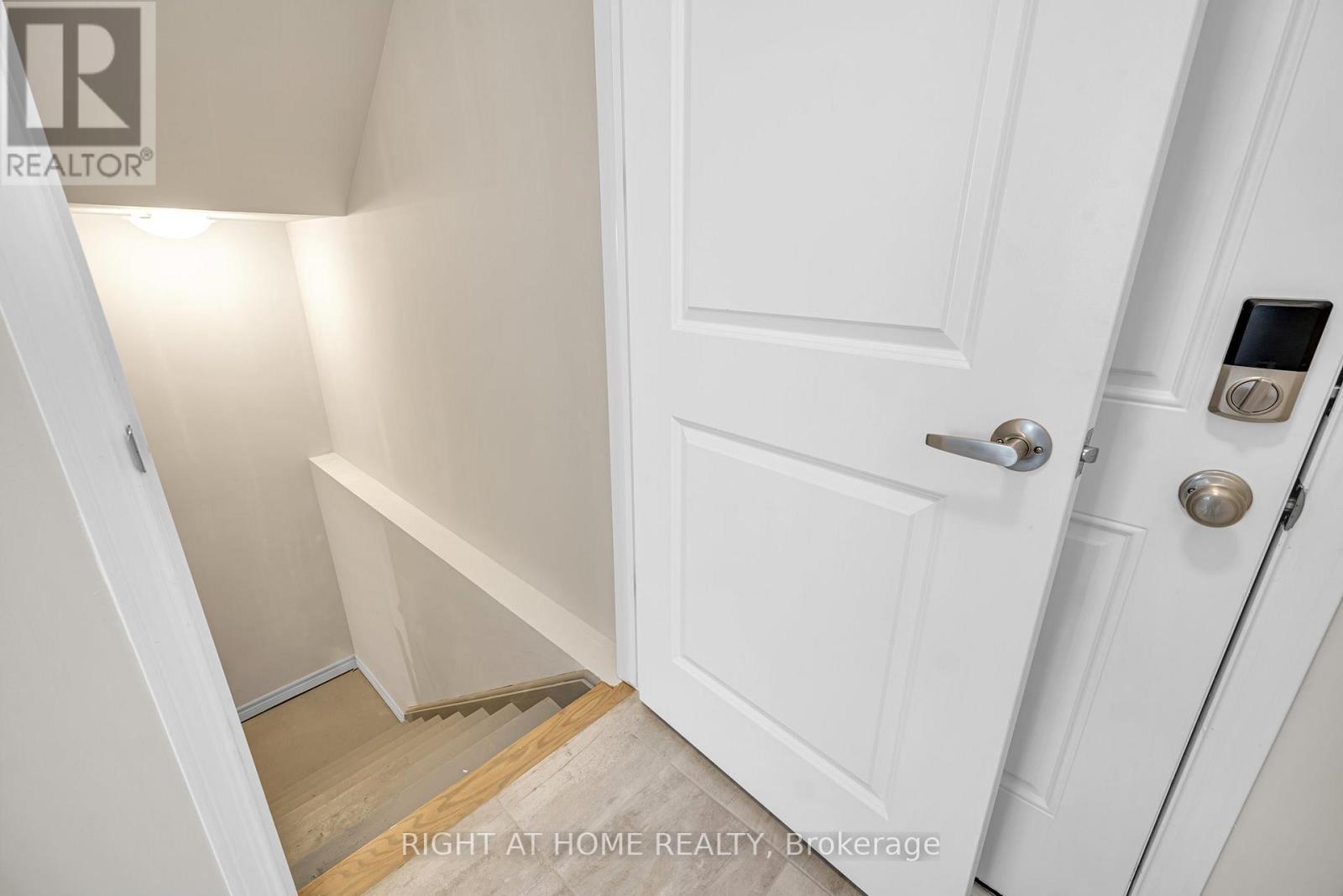 1267 Temperance Crescent, Milton, Ontario  L9T 6J2 - Photo 20 - W12555644