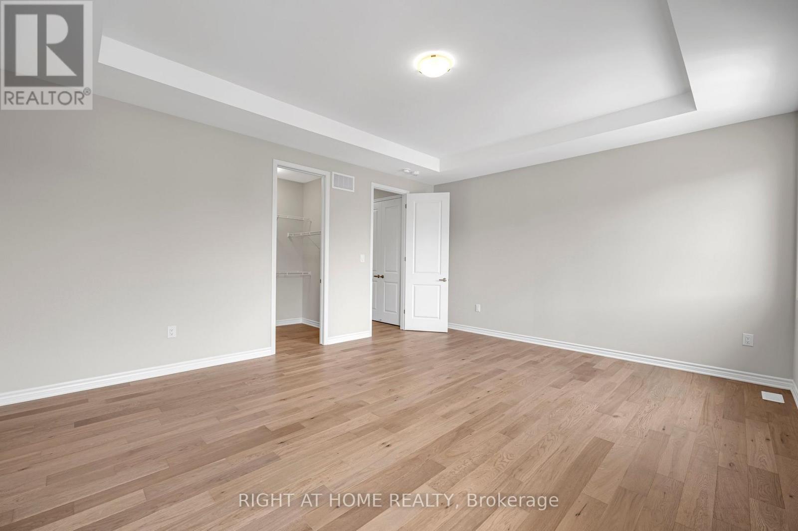 1267 Temperance Crescent, Milton, Ontario  L9T 6J2 - Photo 27 - W12555644