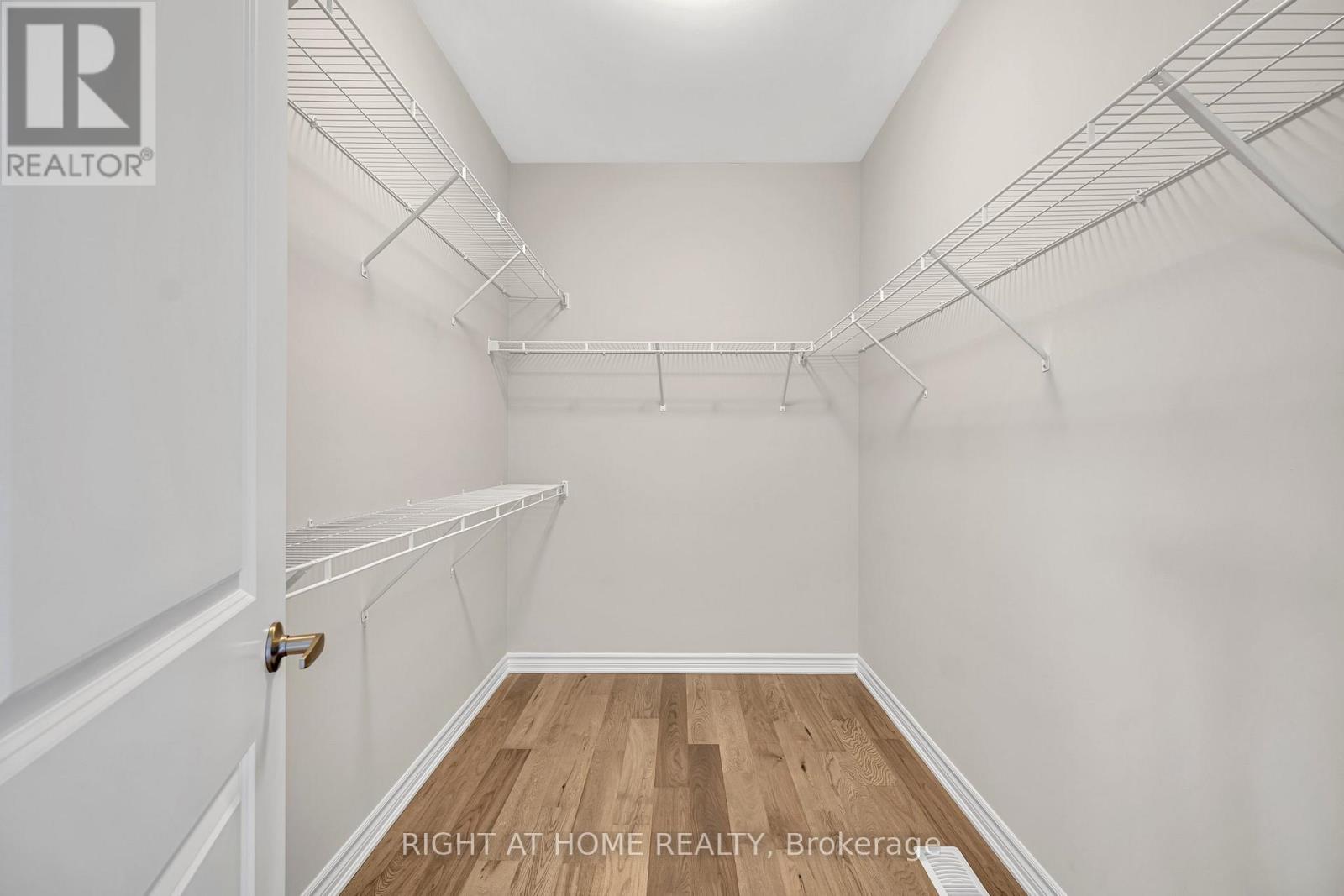 1267 Temperance Crescent, Milton, Ontario  L9T 6J2 - Photo 28 - W12555644