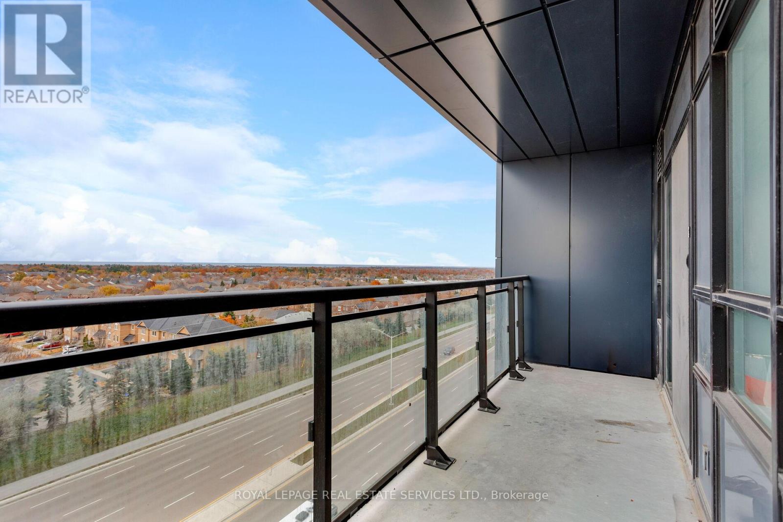 713 - 395 Dundas Street W, Oakville, Ontario  L6M 5R8 - Photo 12 - W12555684