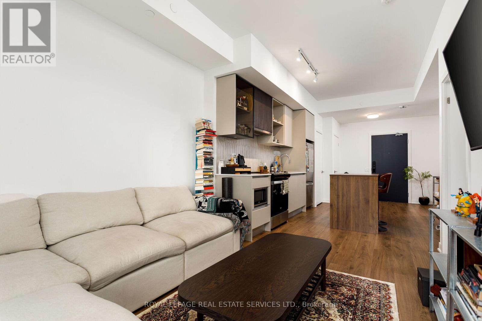 713 - 395 Dundas Street W, Oakville, Ontario  L6M 5R8 - Photo 15 - W12555684