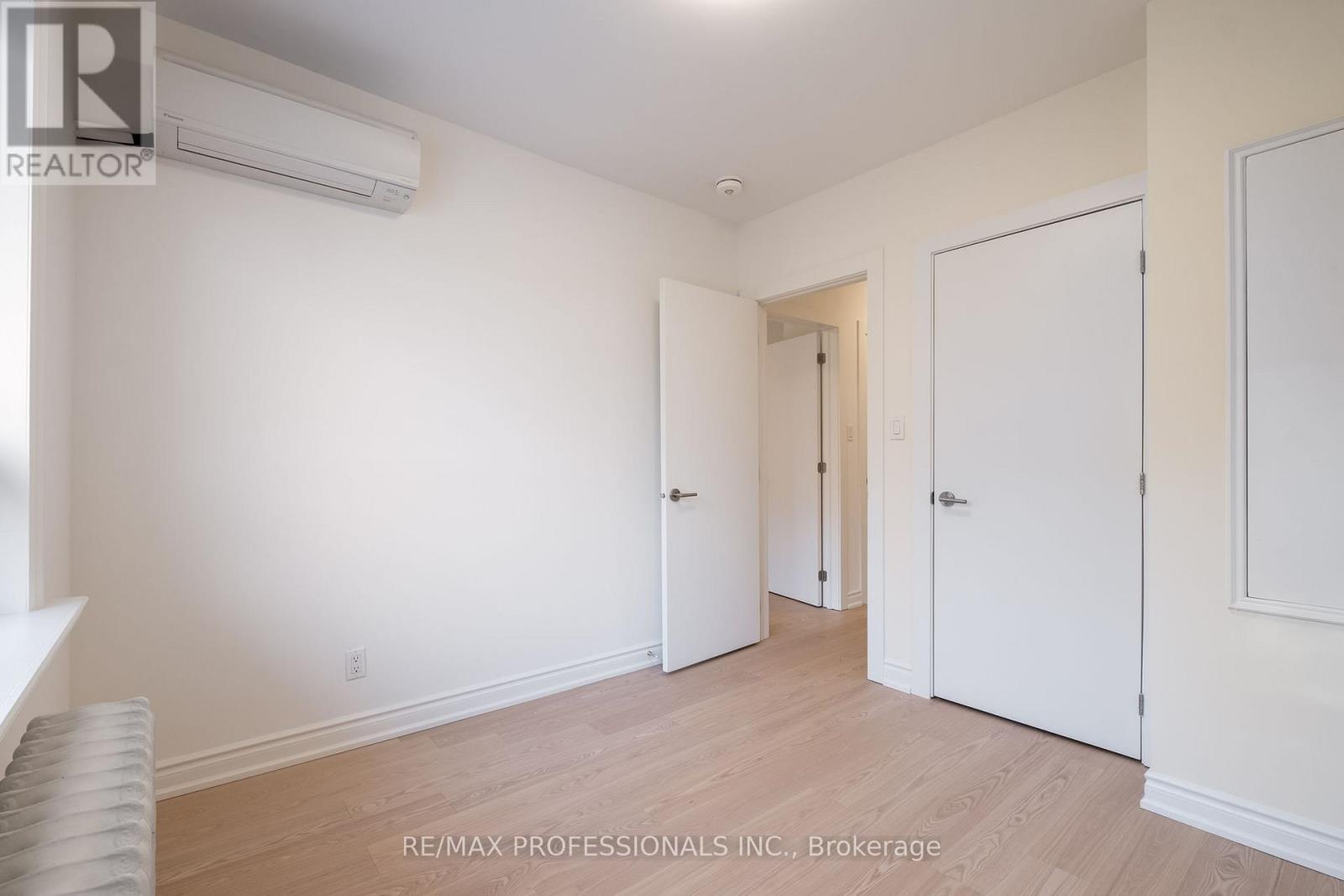 636 Runnymede Road, Toronto, Ontario  M6S 3A2 - Photo 23 - W12555692