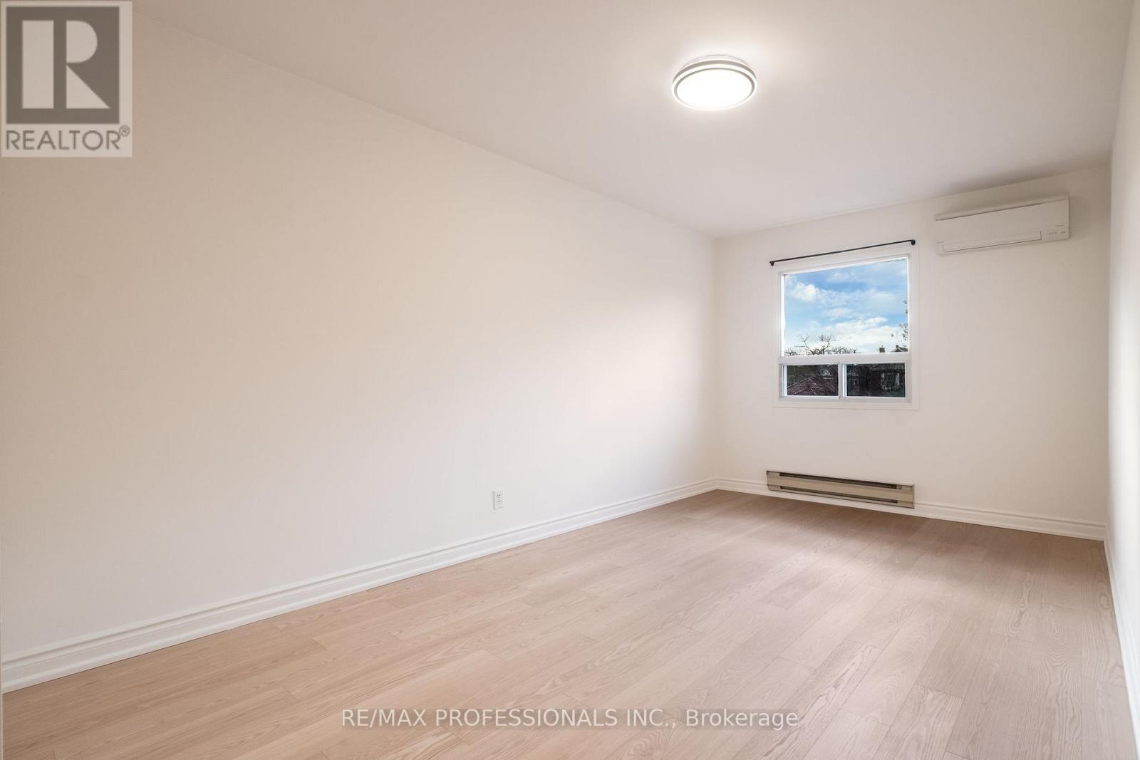 636 Runnymede Road, Toronto, Ontario  M6S 3A2 - Photo 25 - W12555692