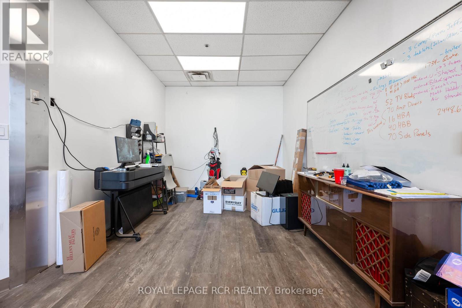 2b - 10 Centennial Road, Orangeville, Ontario  L9W 1P8 - Photo 9 - W12555706