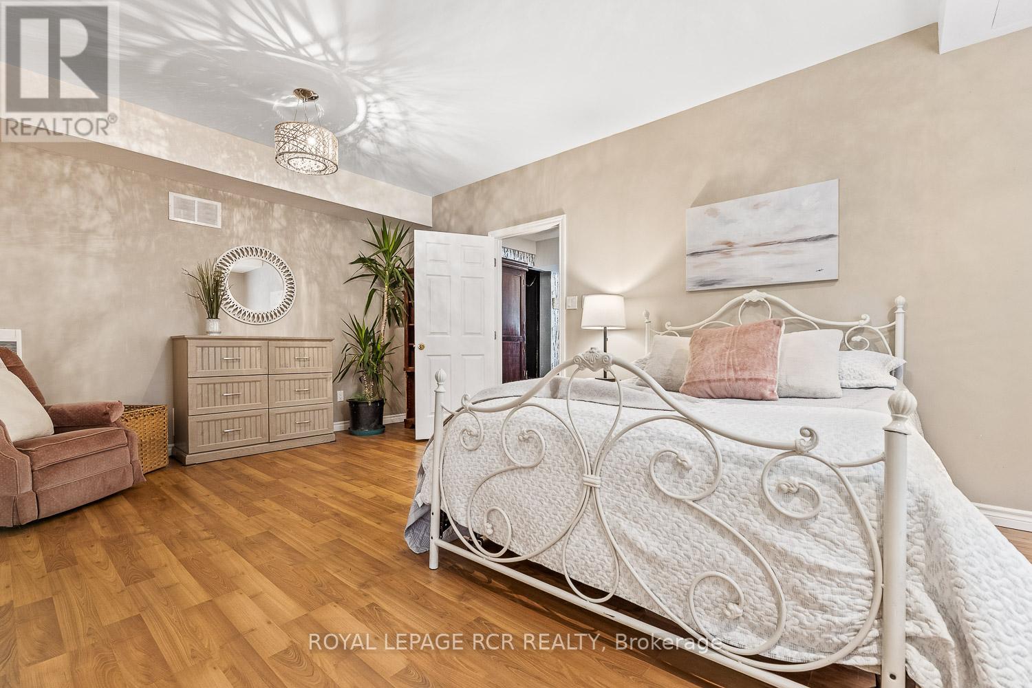 897 Caledon East Garafraxa Townline, Caledon, Ontario  L9W 7H4 - Photo 11 - W12555740